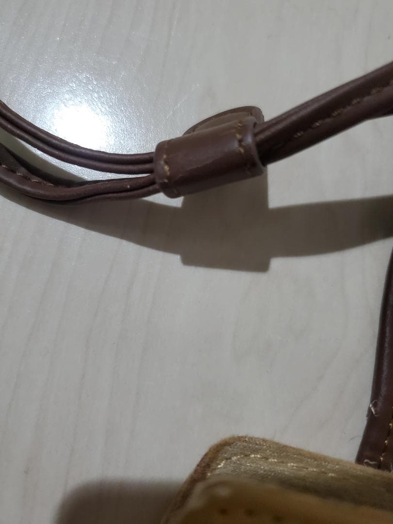 CASIO EXILIM EX-ZR70 デジカメ 白 ケース付き