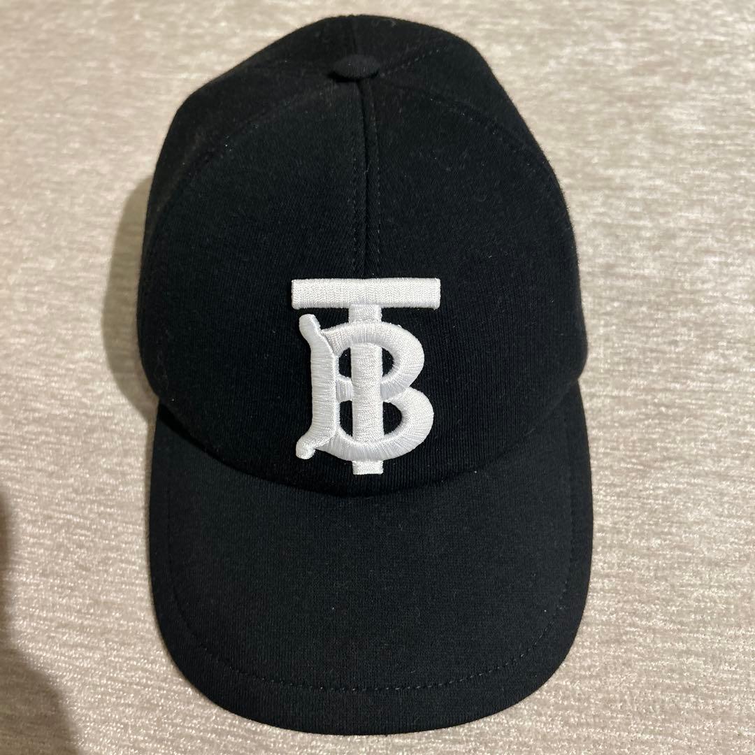 Burberry キャップ　M