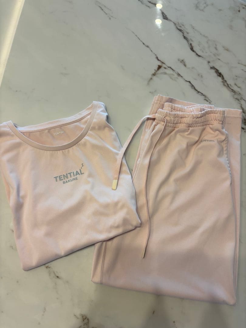 BAKUNE ドライ　ウィメンズ　上下セット（長袖Tシャツ・ロングパンツ）M