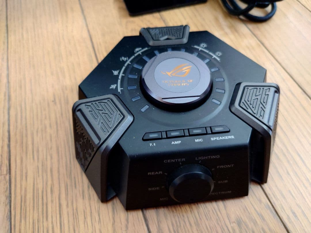 ゲーミングヘッドセット‎ ‎ROG Centurion(ROG7.1)