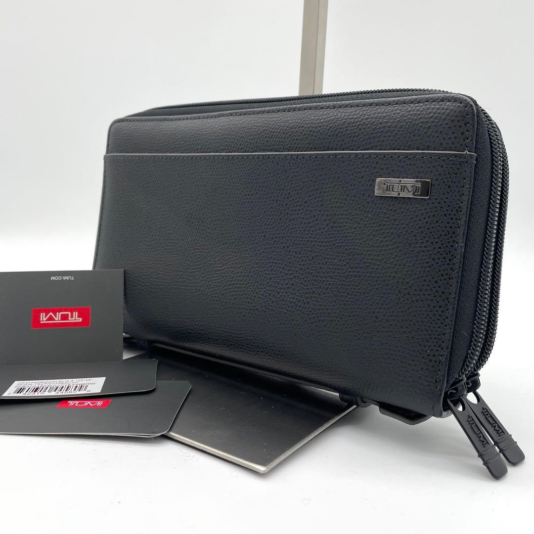 【極美品】トゥミ　トラベルオーガナイザー　ロゴプレート　Wファスナー　レザー　黒