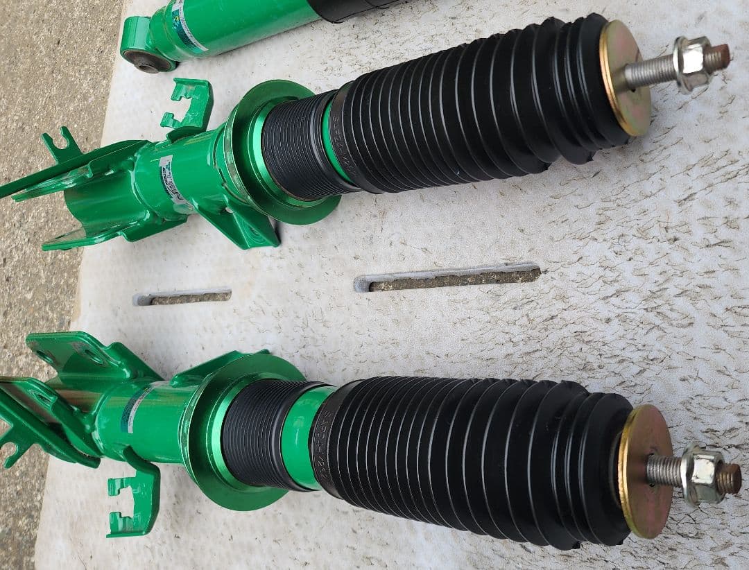 TEIN セレナ C26 車高調 ストリートBASIS Z