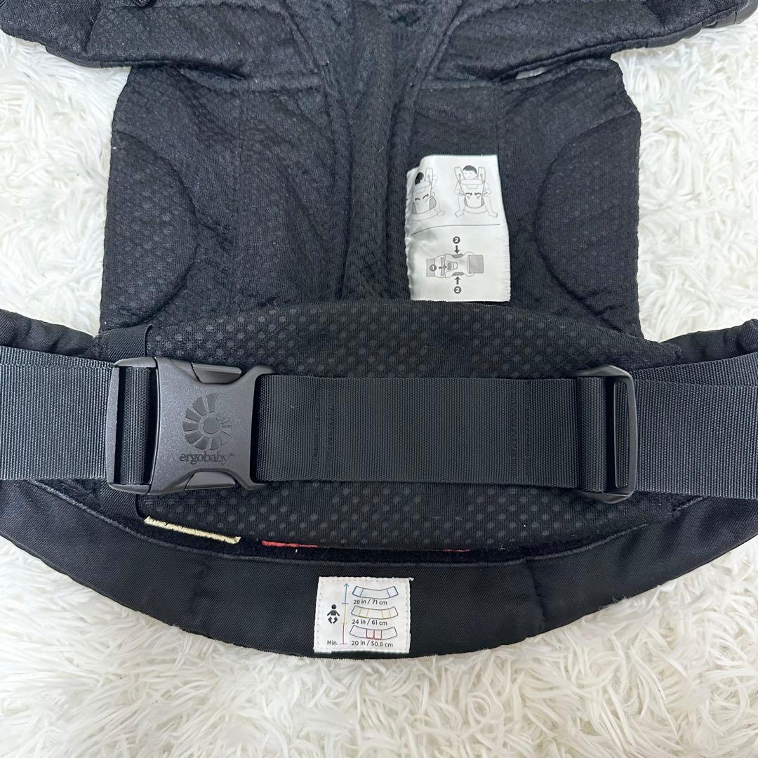 【最上位モデル】Ergobaby OMNI Breeze 抱っこ紐 メッシュ 黒