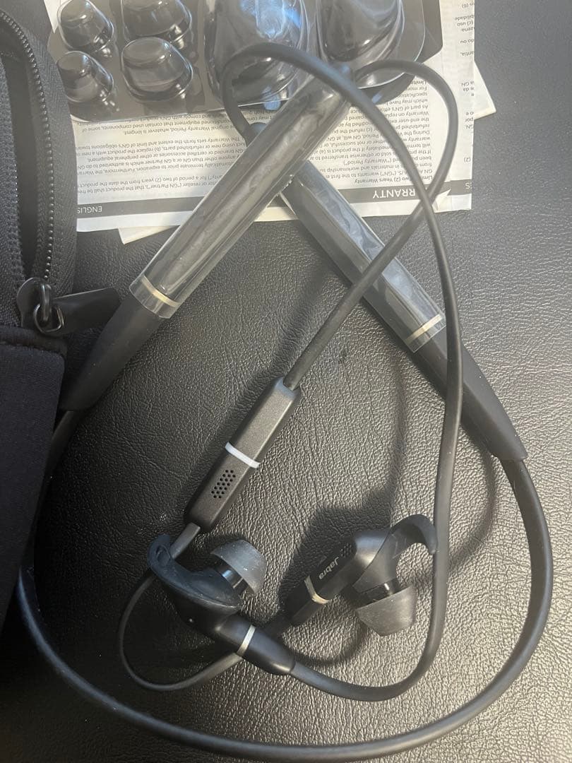 Evolve 65e ワイヤレスイヤフォン ブラック ケース付き