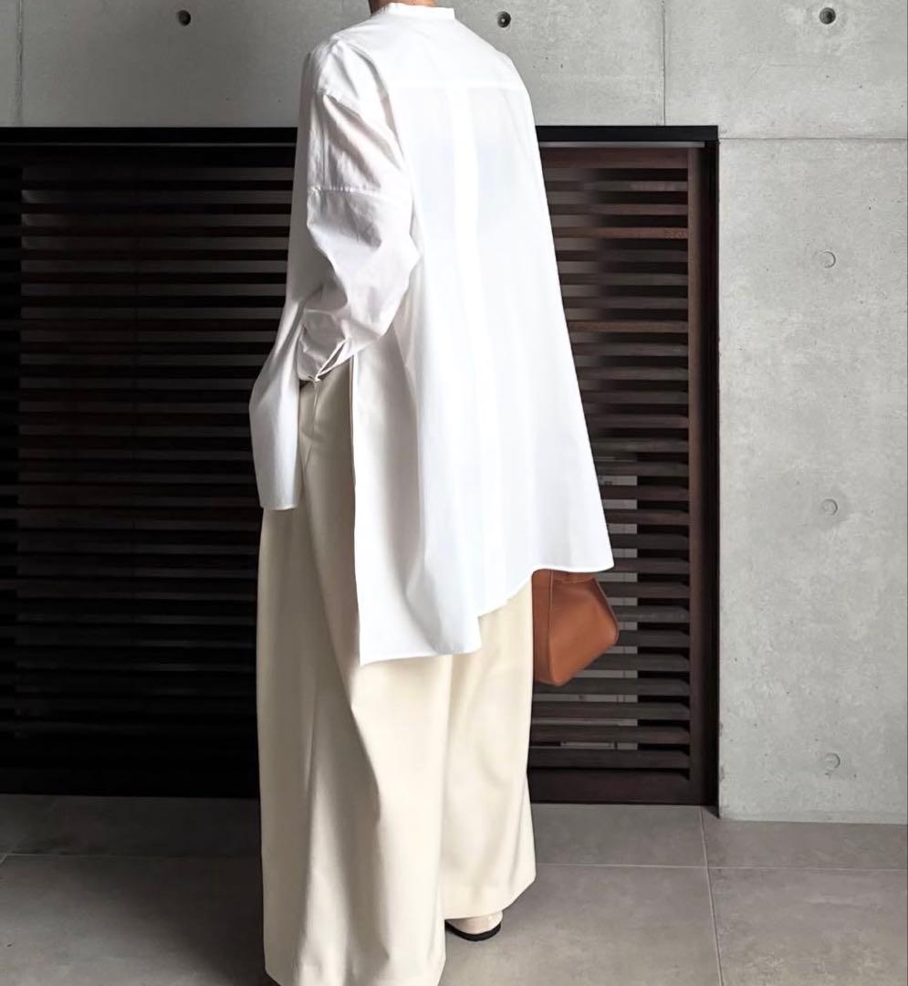 lohen ローヘン　バックスリットオーバーサイズシャツ　White 新品