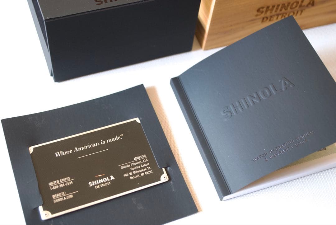 シャイノーラ　クロノグラフ。