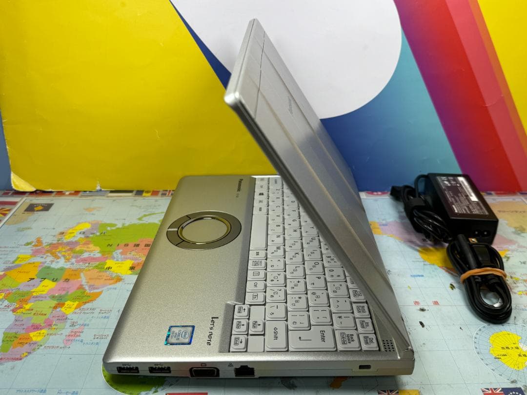 美品 レッツノート CF-SV7 12.1型 超軽量 Office2024