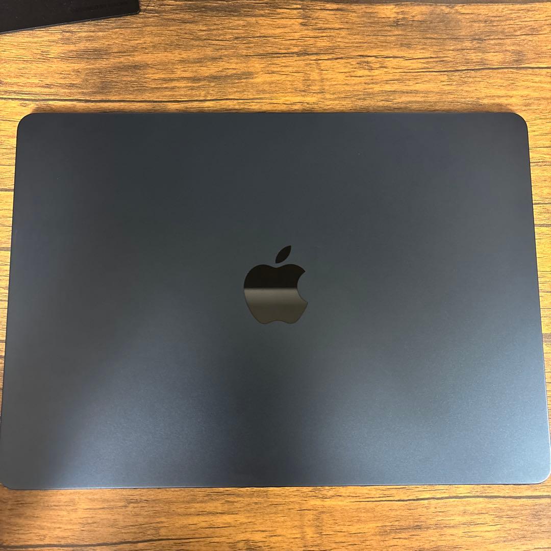 MacBook Air 13inch M4 16GB 2025 ミッドナイト