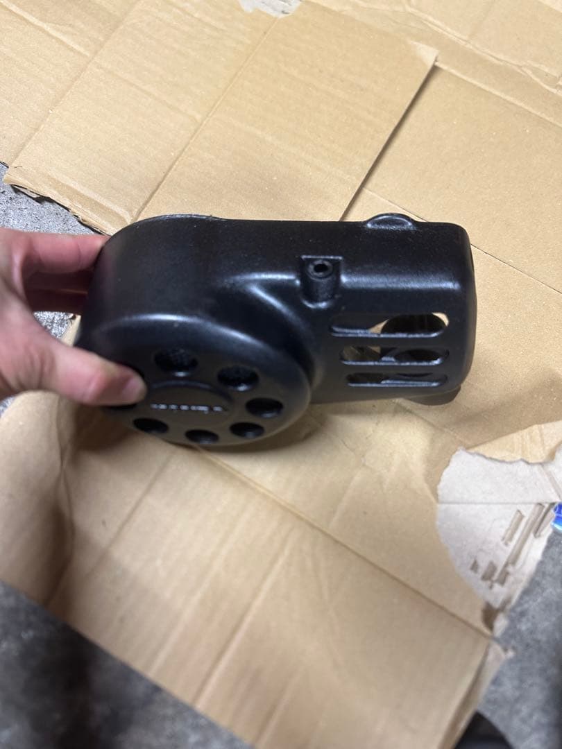 モンキーR ジェネレータカバー