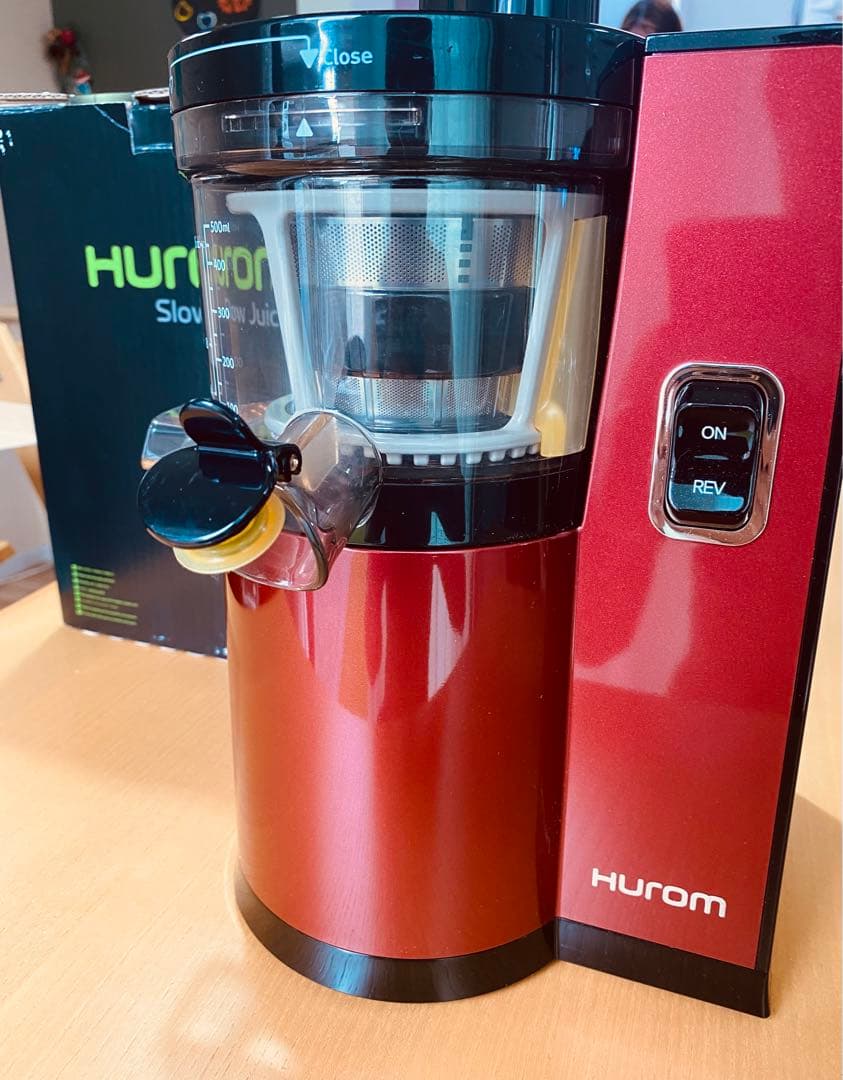 【極美品】HUROMスロージューサー(ワインレッド)