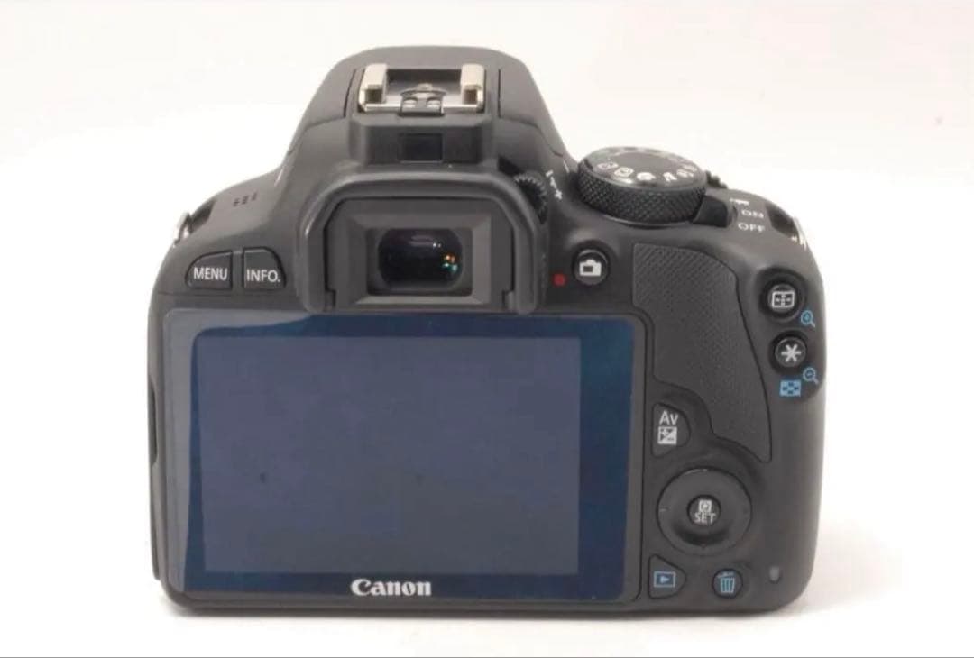 ✨S数1150枚✨Canon kiss X7 極美品 軽量 カメラデビューの方◎