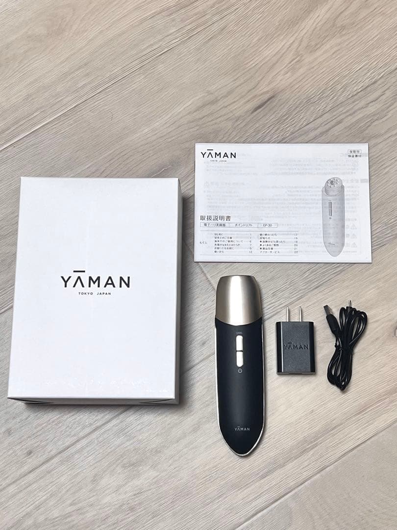 美品　YA-MANヤーマン　EMS ポイントリフト　電子ハリ美顔器　EP30B