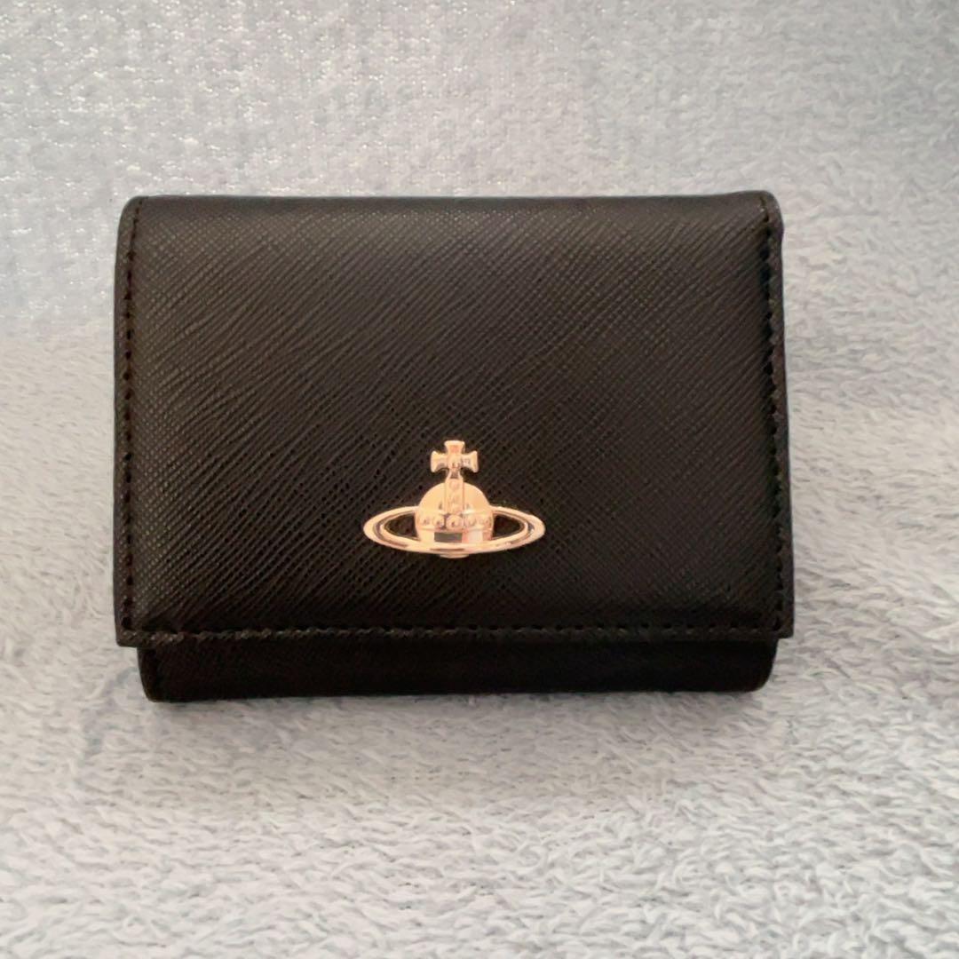 Vivienne Westwoodブラック レザー三つ折り財布