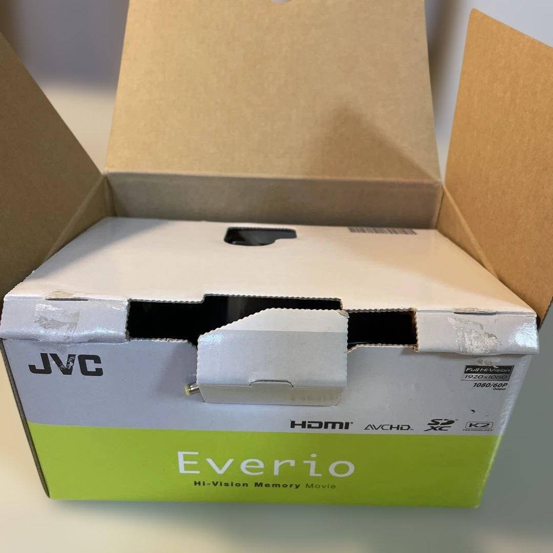 新品未使用 JVC GZ-HM133 Everioビデオカメラ 動作確認済