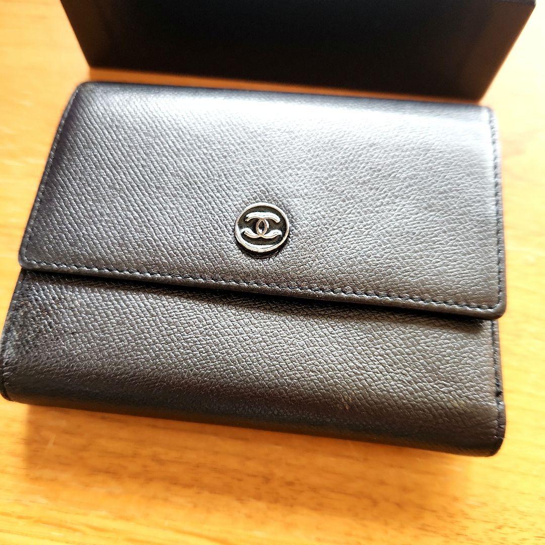 CHANELココボタン 三つ折り財布 ブラックレディース