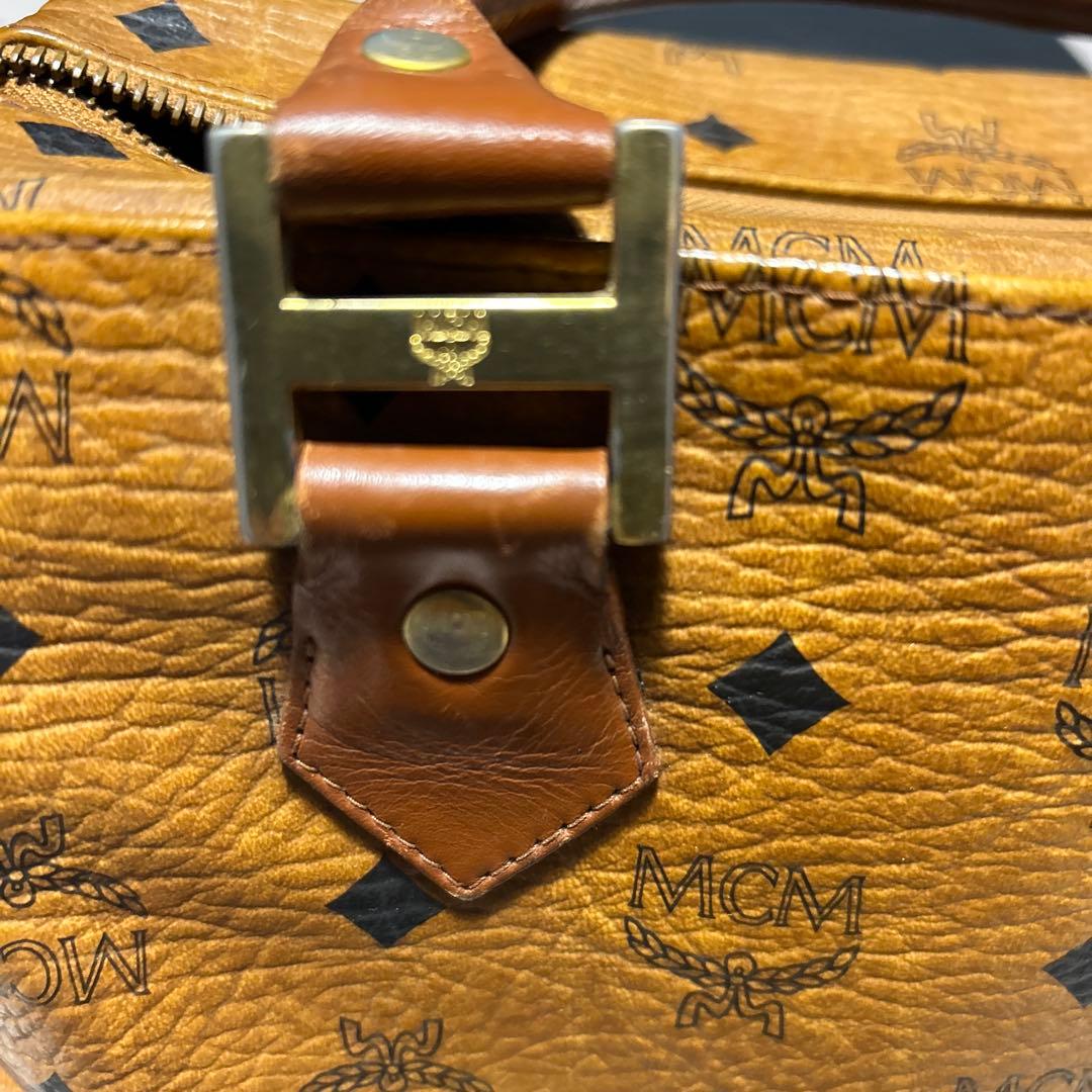 MCM レザーボストンバッグ 中型