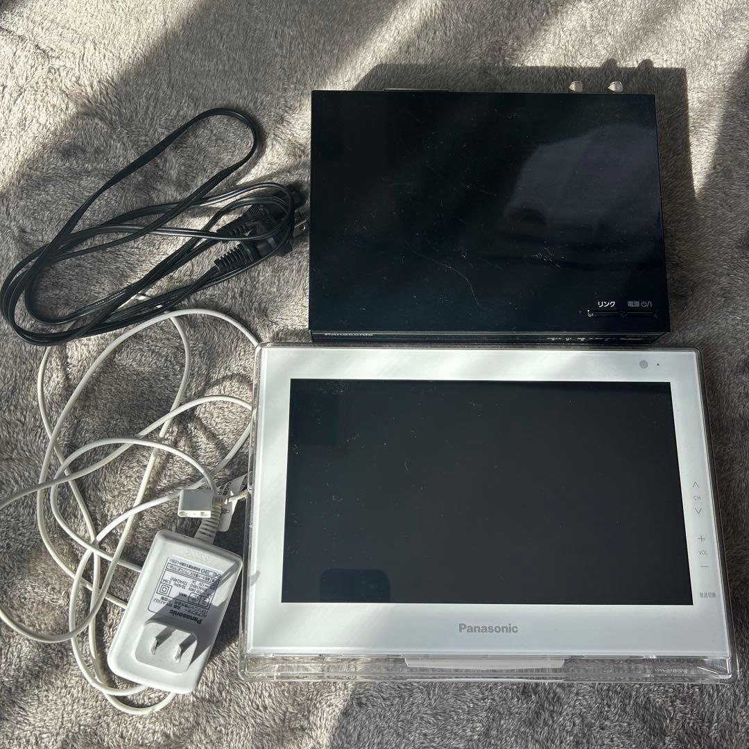 パナソニック プライベートビエラ UN-10E5-W チューナー ミニテレビ