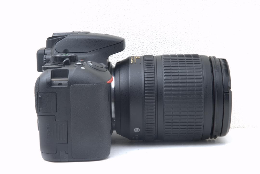 超望遠で遠くの撮影に Nikon D5500 Wレンズ 高性能 Wi-Fi搭載