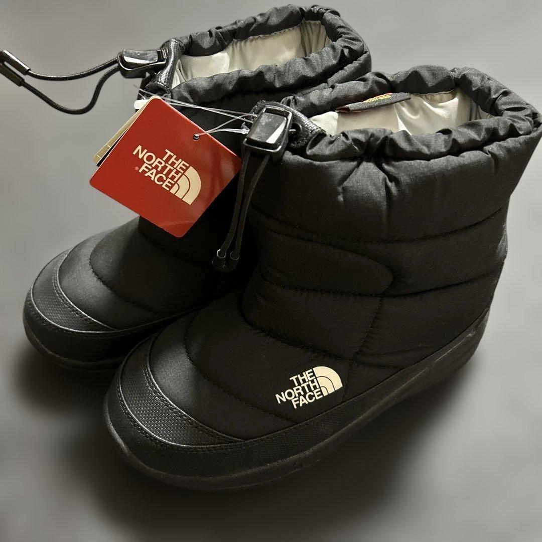 ノースフェイス　ヌプシブーティーウォータープルーフ　22cm