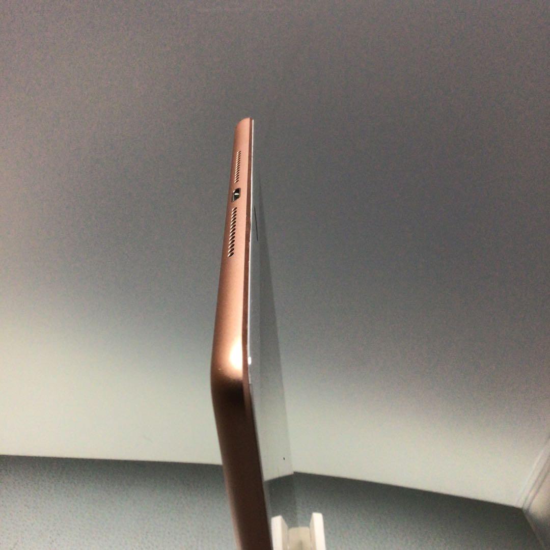 iPad第6世代128G wifi Gold 93%美品