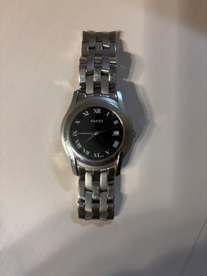 GUCCI ステンレススチール ブラック文字盤 時計　5500m