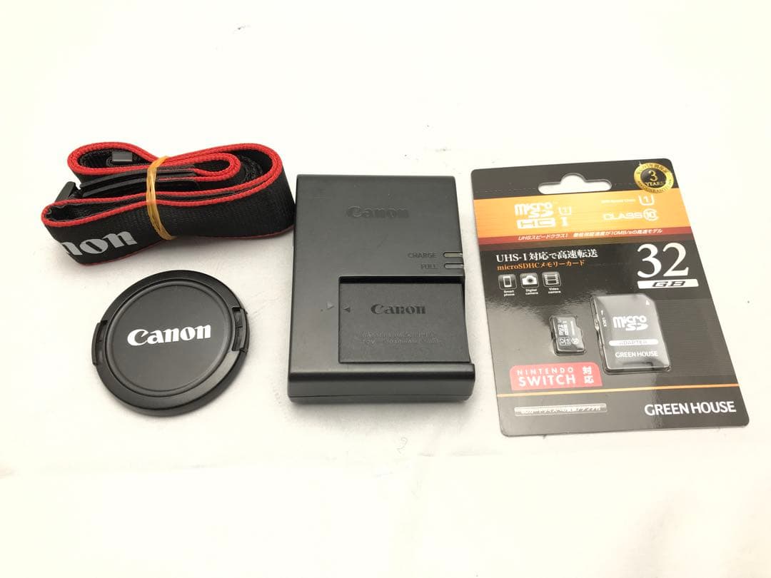 ショット数3,600枚！Canon EOS 9000D ダブルズームレンズキット