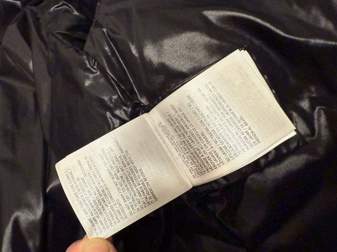 enchanteモンクレール　ダウンジャケット個性的なブラウン