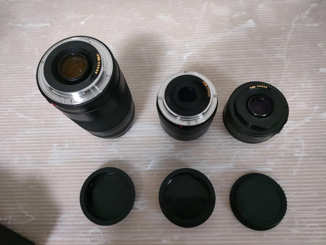 Canon 一眼レフカメラ EOS Kiss X9 レンズ3個＆取説＆SDカード