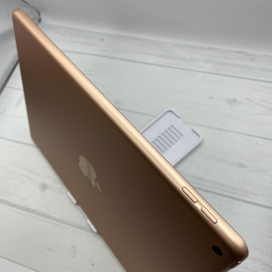 【美品】iPad 第8世代 キーボードケース＋ペンシルセット