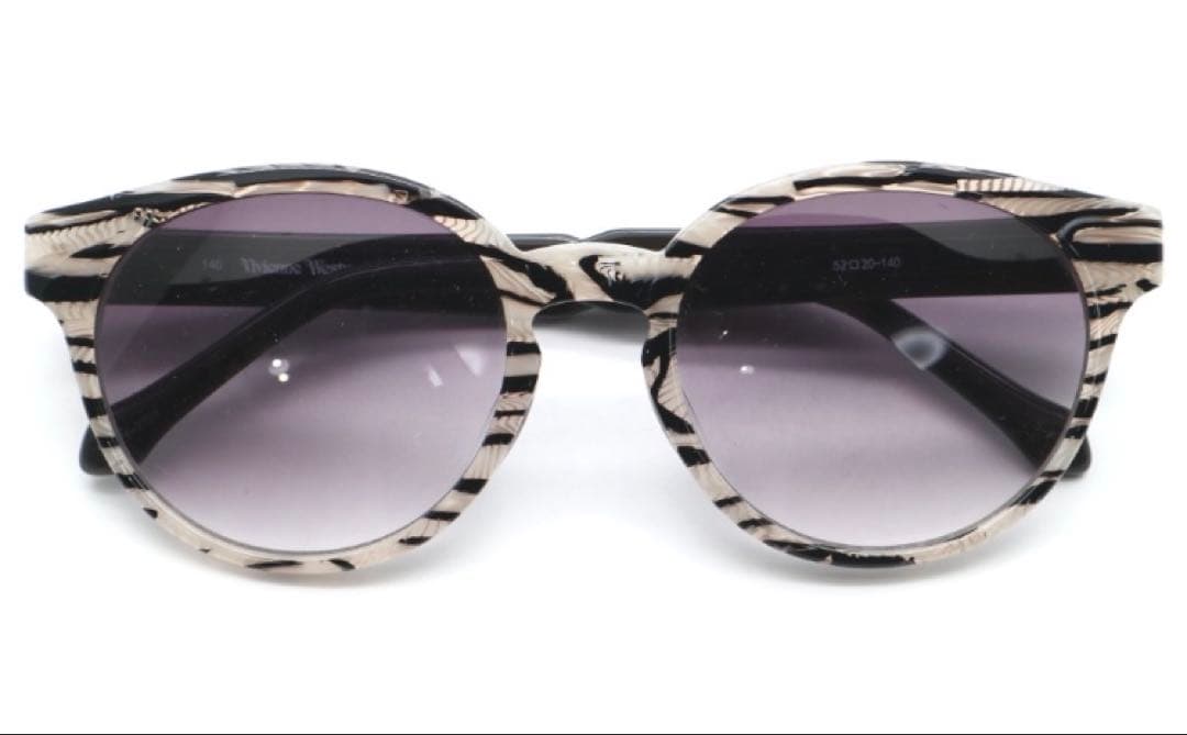 新品　激レア　希少　vivienne westwood サングラス　ゼブラ