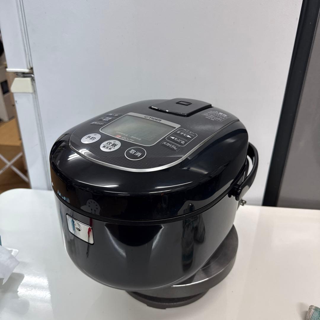 タイガー土鍋IH炊飯ジャーJKN-R10B