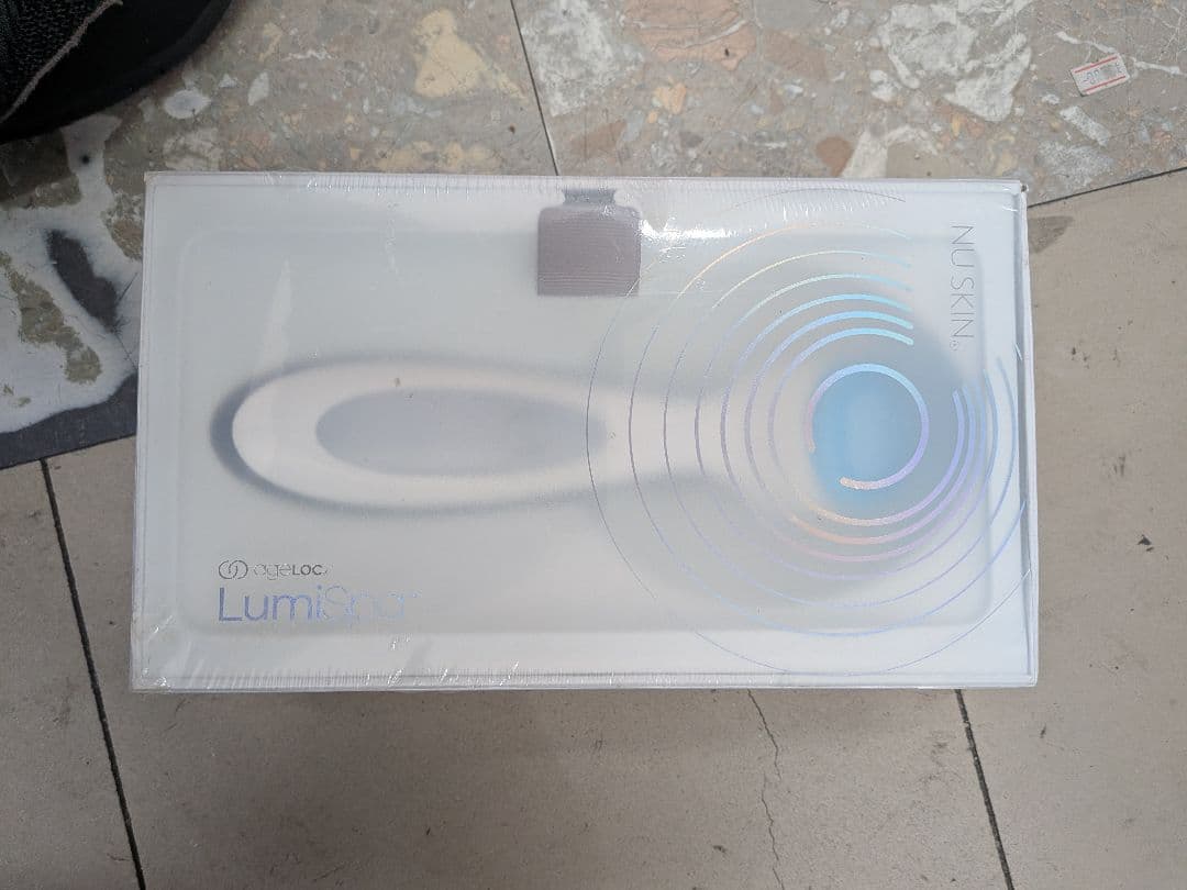 【未開封】ニュースキン　ルミスパ