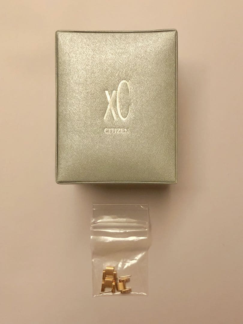 CITIZEN（シチズン）クロスシー XCサイズ　ピンクゴールド　電波時計