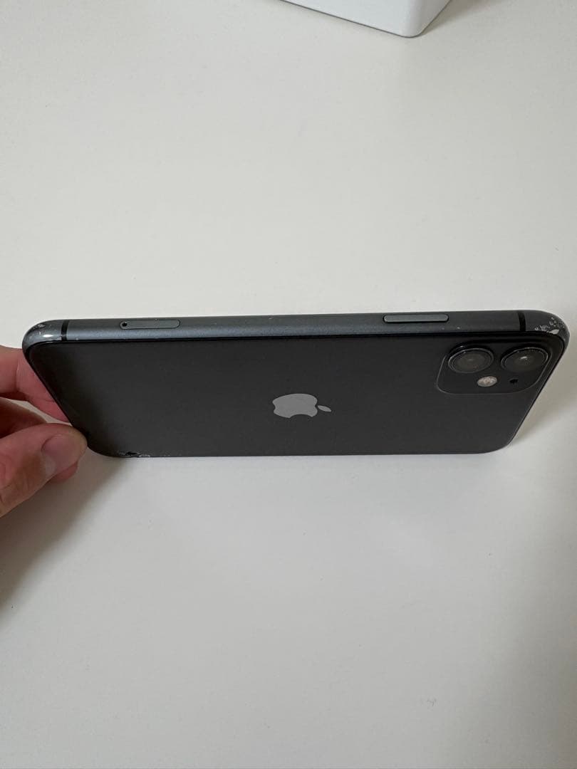 iPhone 11 ブラック 本体 64GB