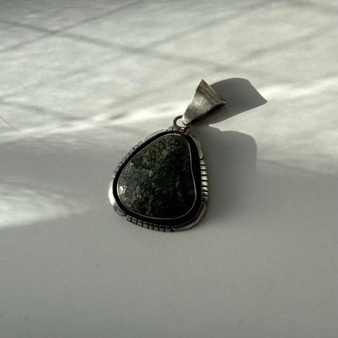 インディアンジュエリー ターコイズ ペンダントトップ シルバー ナバホ