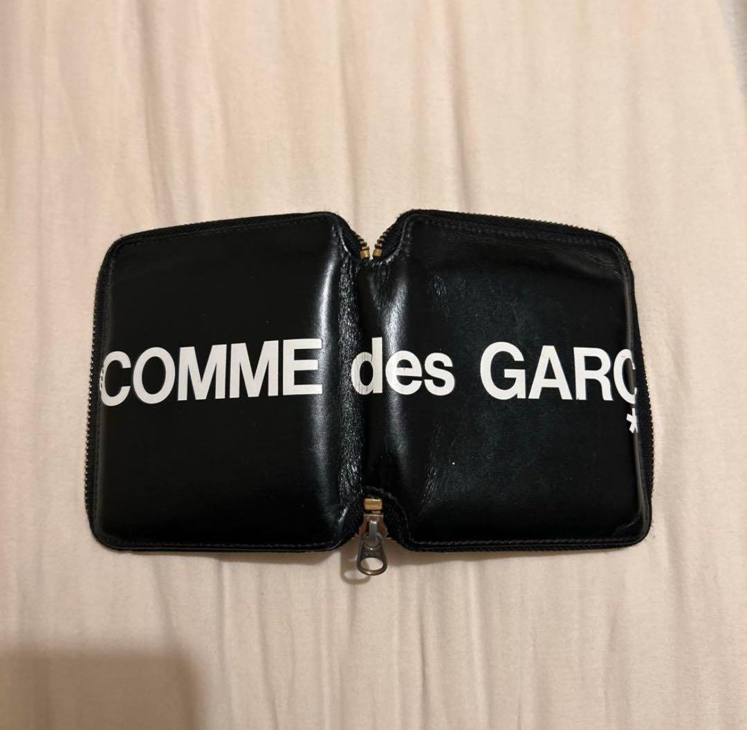 COMME des GARÇONS ケース ブラック