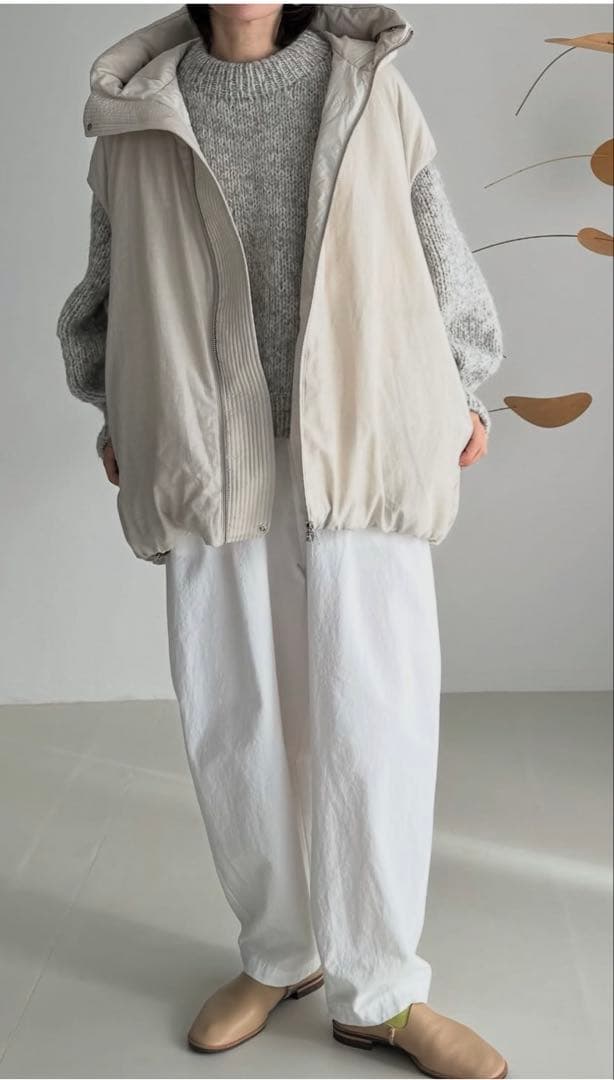 argue FOODIE OVER DOWN VEST フーディセット