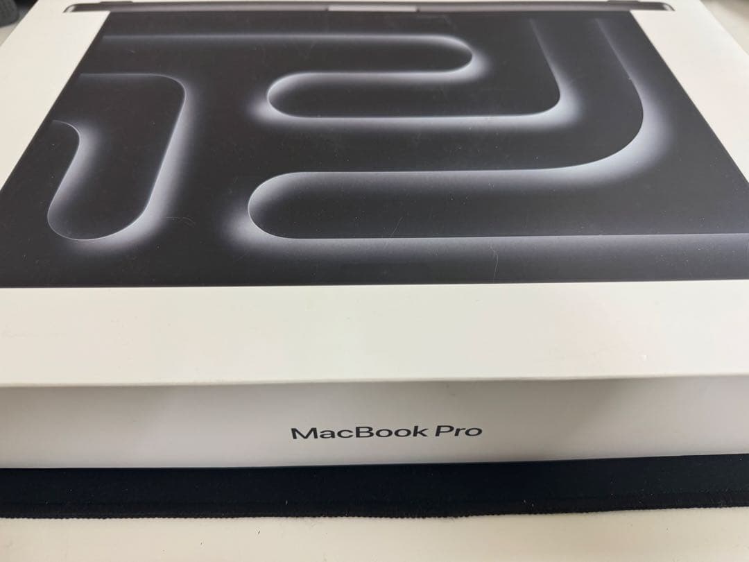 最終値下げ！★Apple MacBook Pro 16インチ M3 18／512