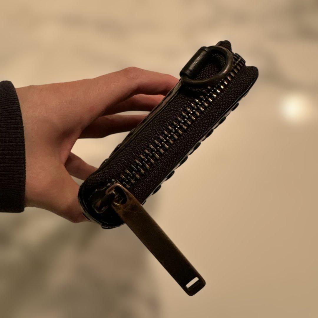 PATRICK STEPHAN スタッズ付き黒レザー長財布