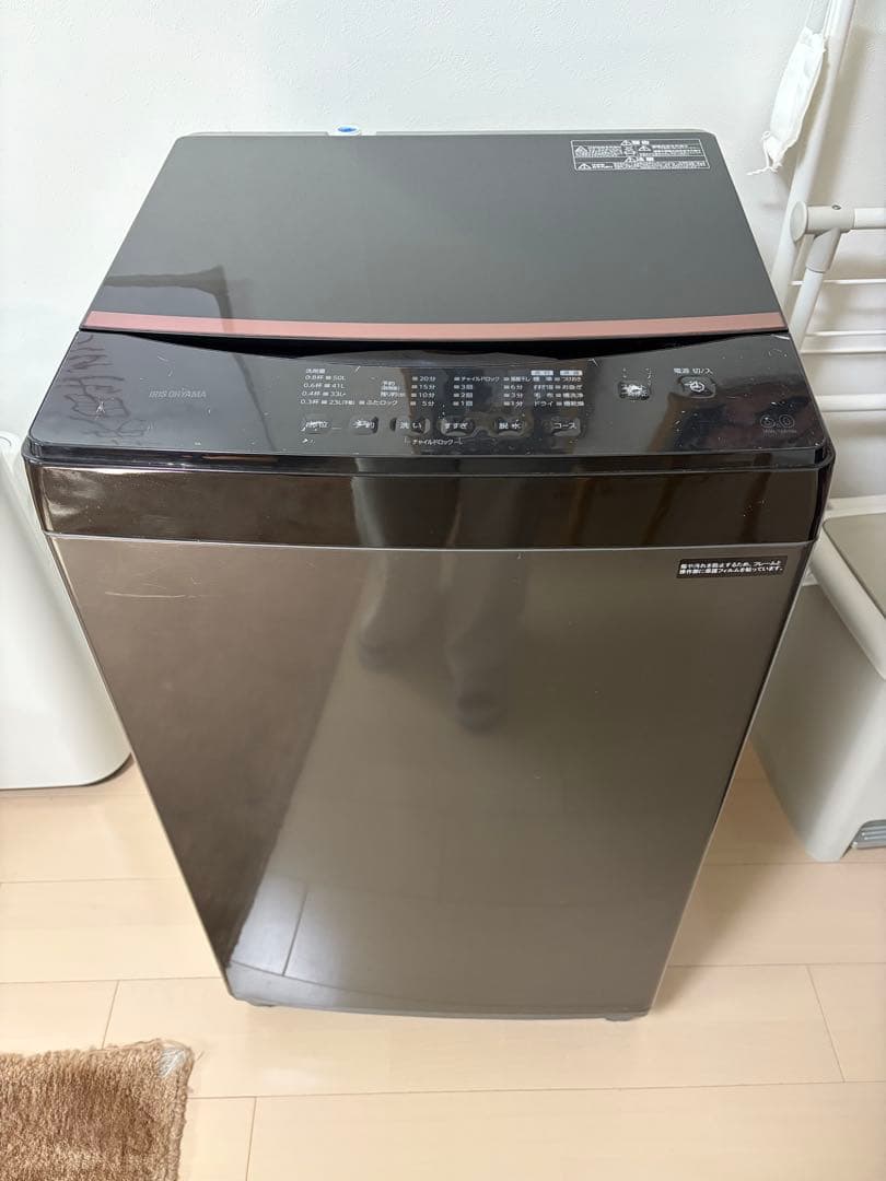 縦型洗濯機　6kg IAW-T605 ブラック　アイリスオーヤマ　2022年製