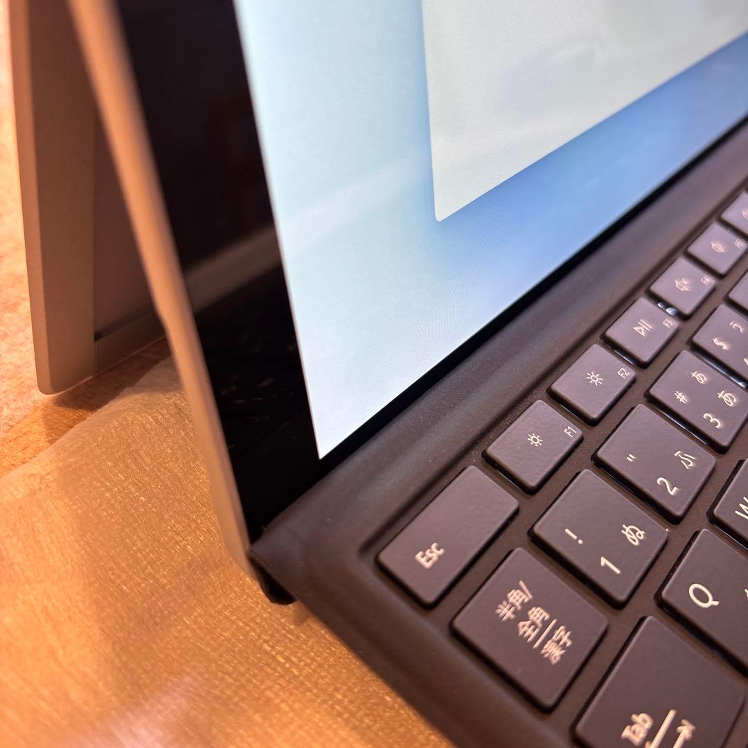 【美品】Microsoft Surface Pro 7 256GB 8GB