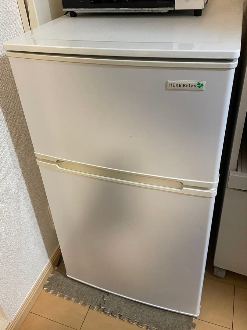 冷蔵庫 冷凍庫 独身用 YRZ-C09B1