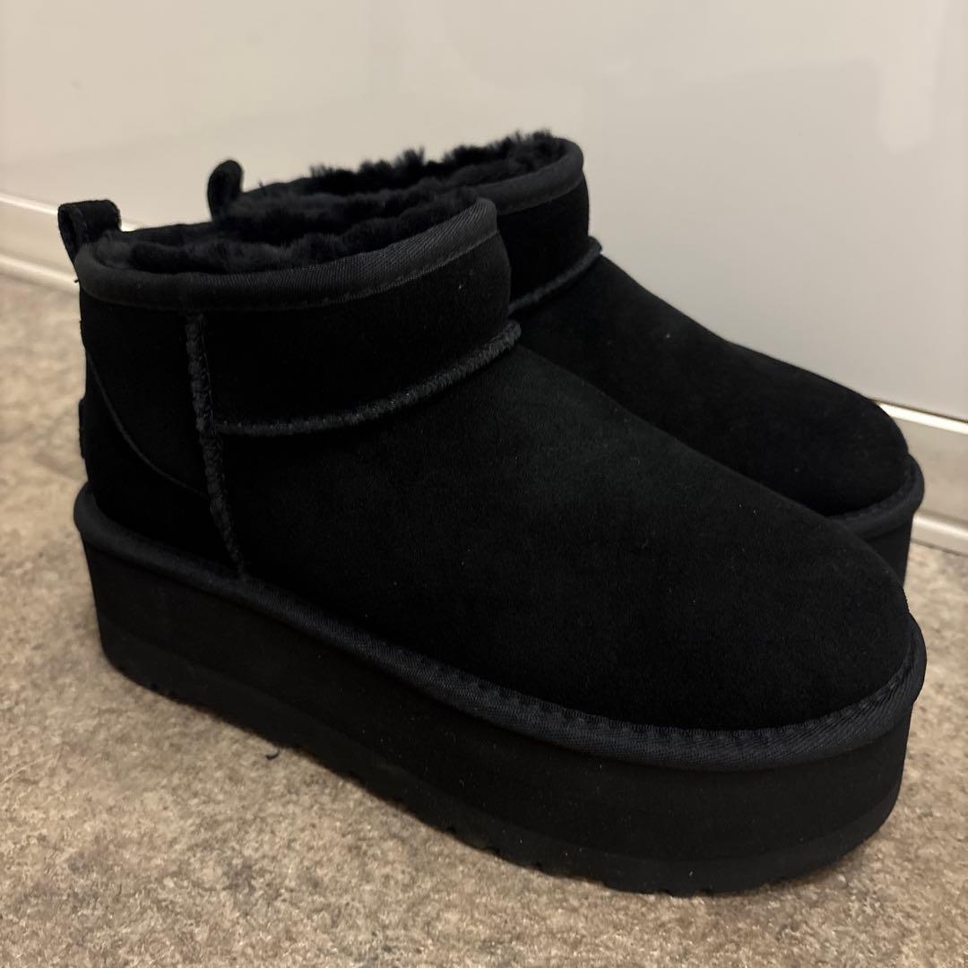 美品！　UGG アグ　ブラック ムートンブーツ　23cm
