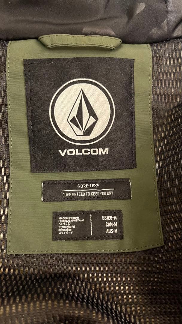 VOLCOM GORE-TEX ジャケット　スノーボード　パーカー