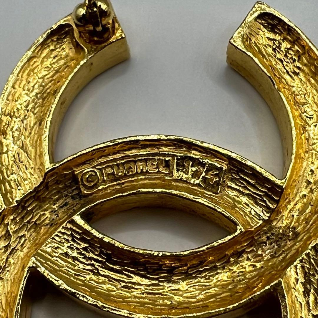 【未使用に近い】シャネル ブローチ ココマーク ラインストーン ゴールド金具