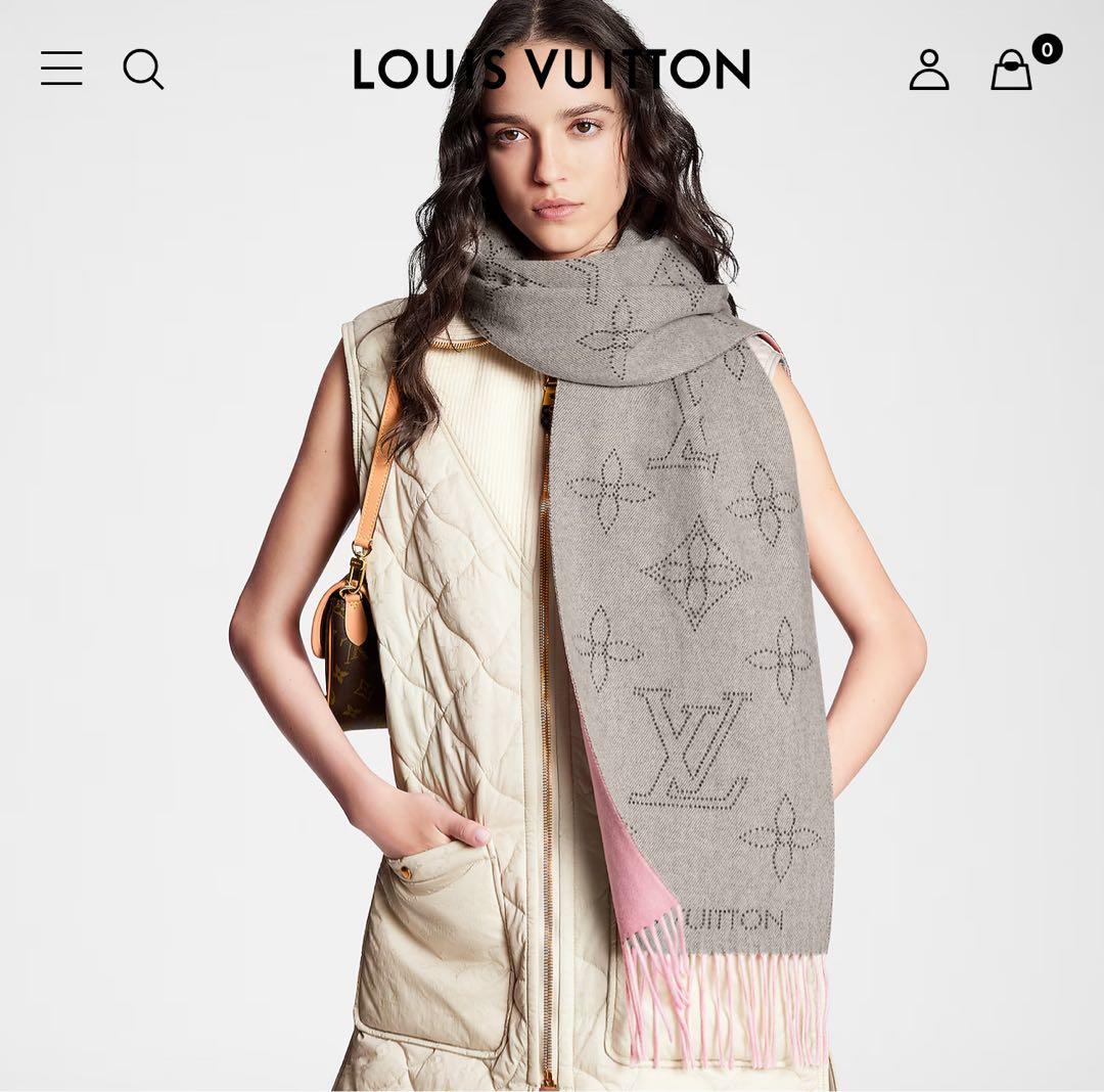 マヒナ・モノグラム パターン グレー マフラー