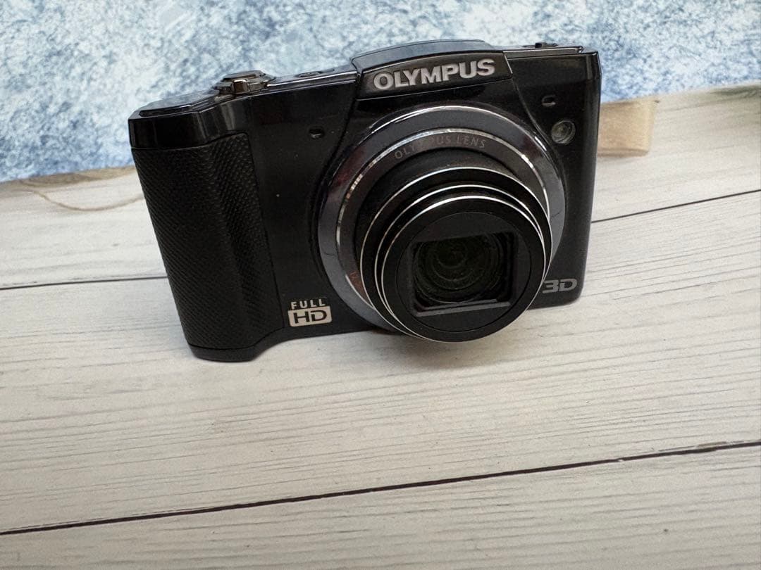 オリンパスのデジタルカメラ、OLYMPUS SZ-20(レ65)