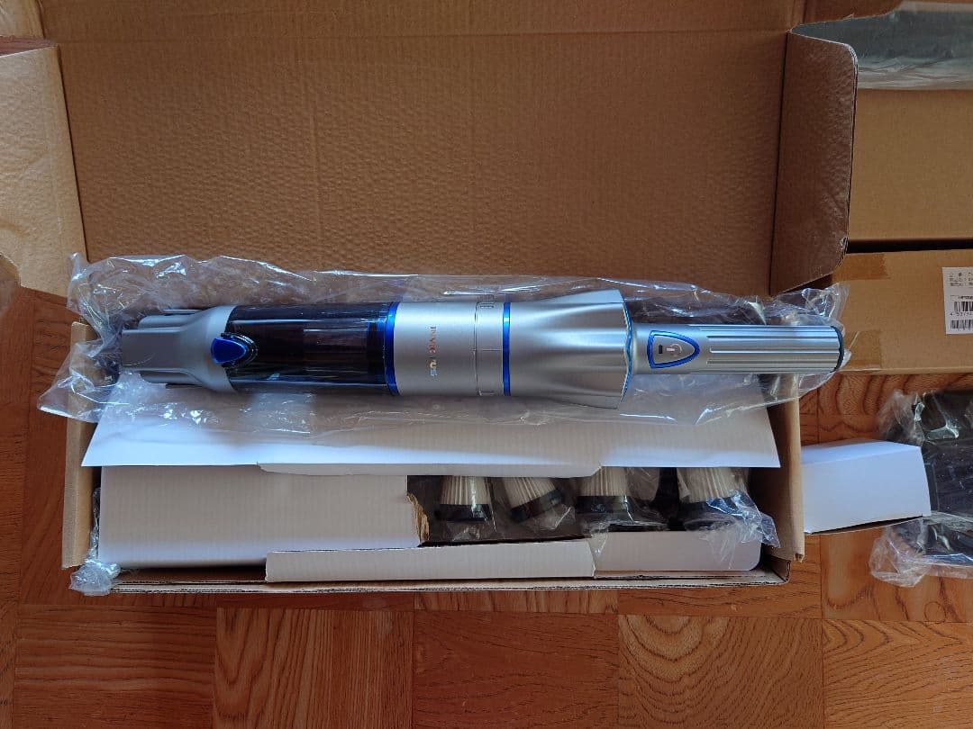 け*ん様 Invictus One 　インビクタスワンハンディクリーナー　一式