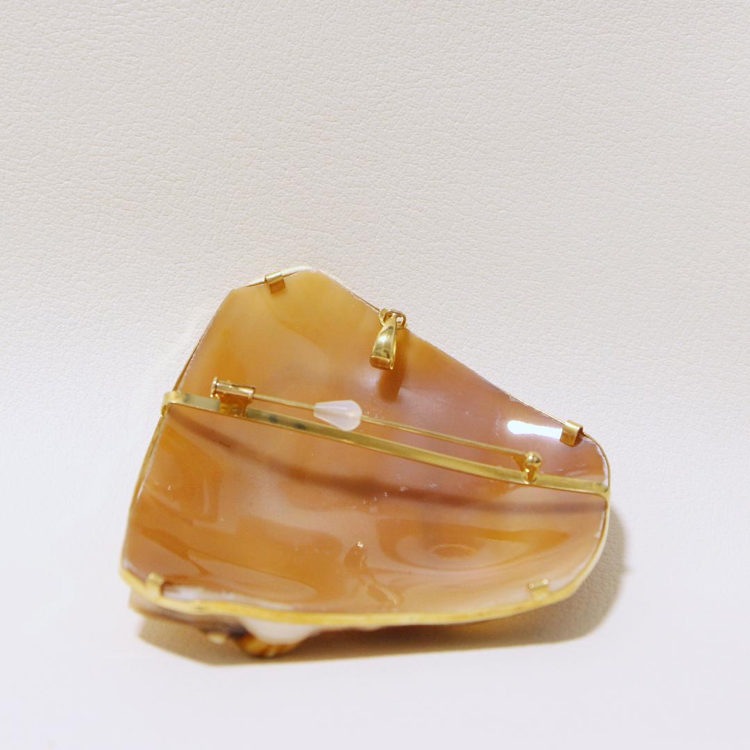 18金 大きい三層 シェルカメオ　K18YG　ジュエリーペンダント兼ブローチ