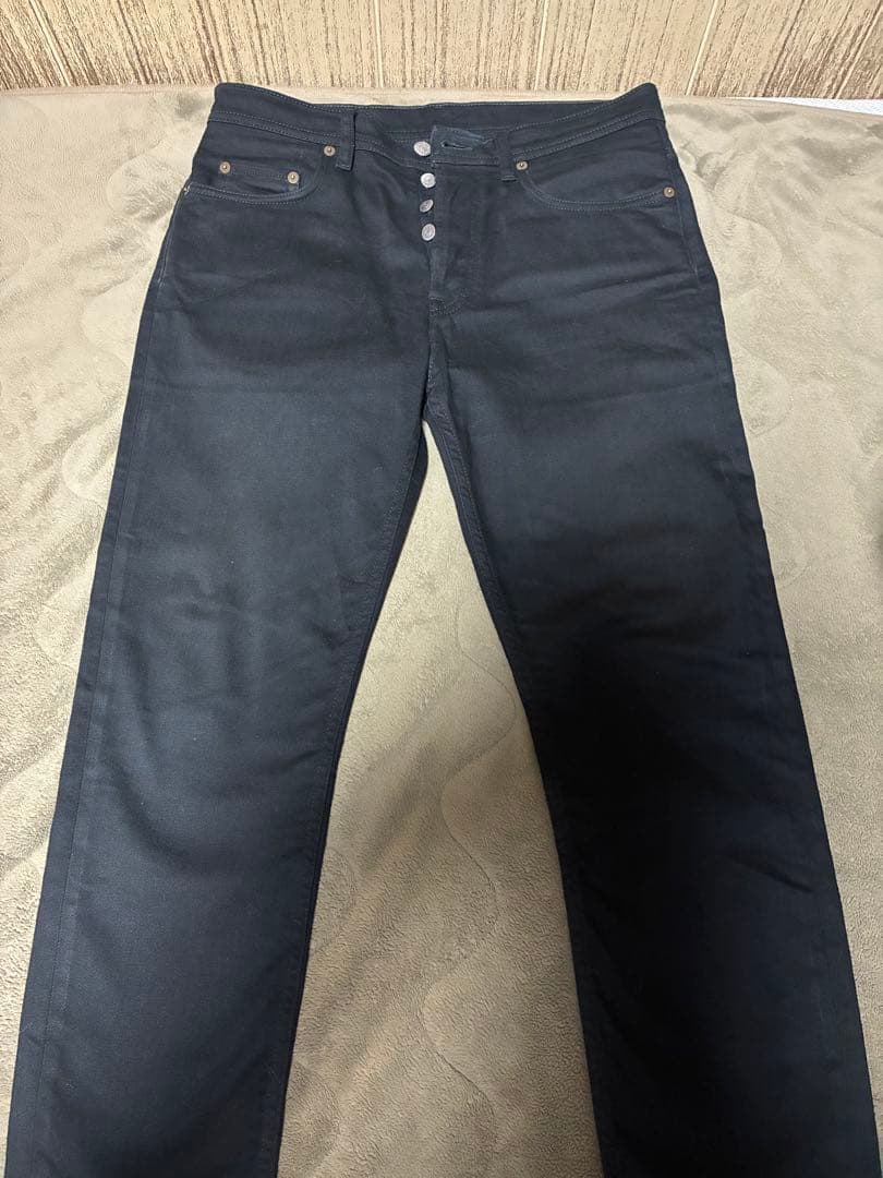 Acne Studios ブラック デニム